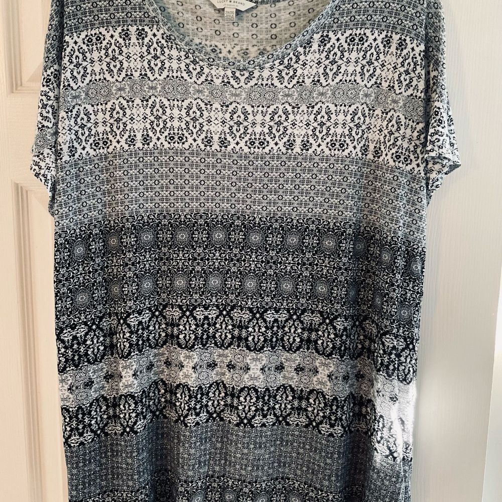 Women’s Lucky Brand Top, Size 2x, Black & White